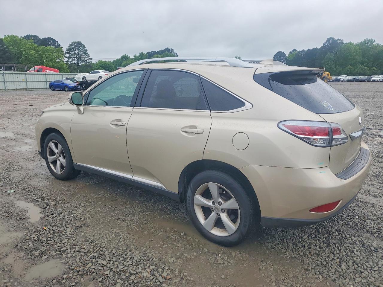 Lexus RX Base