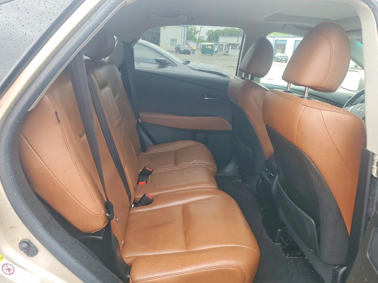 Lexus RX Base