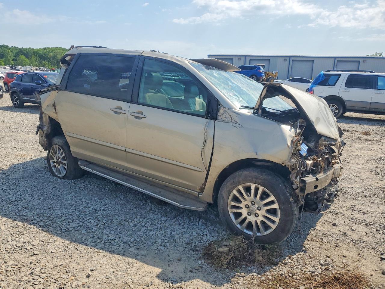 Toyota Sienna Xle