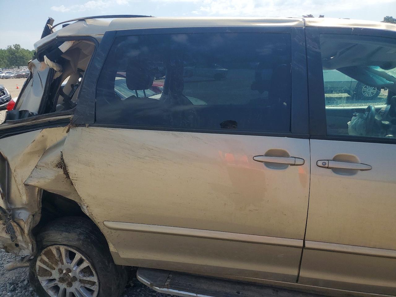 Toyota Sienna Xle