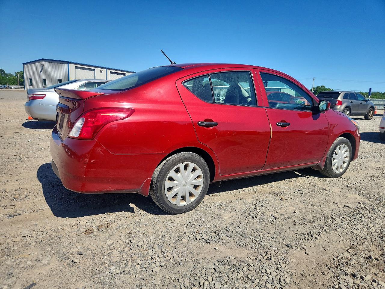 Nissan Versa 1.6 S Plus