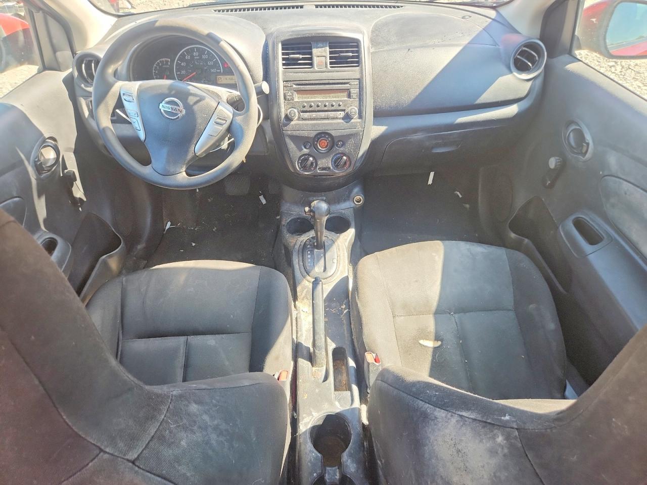 Nissan Versa 1.6 S Plus