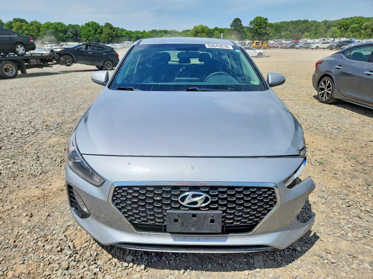 Hyundai ELANTRA Base