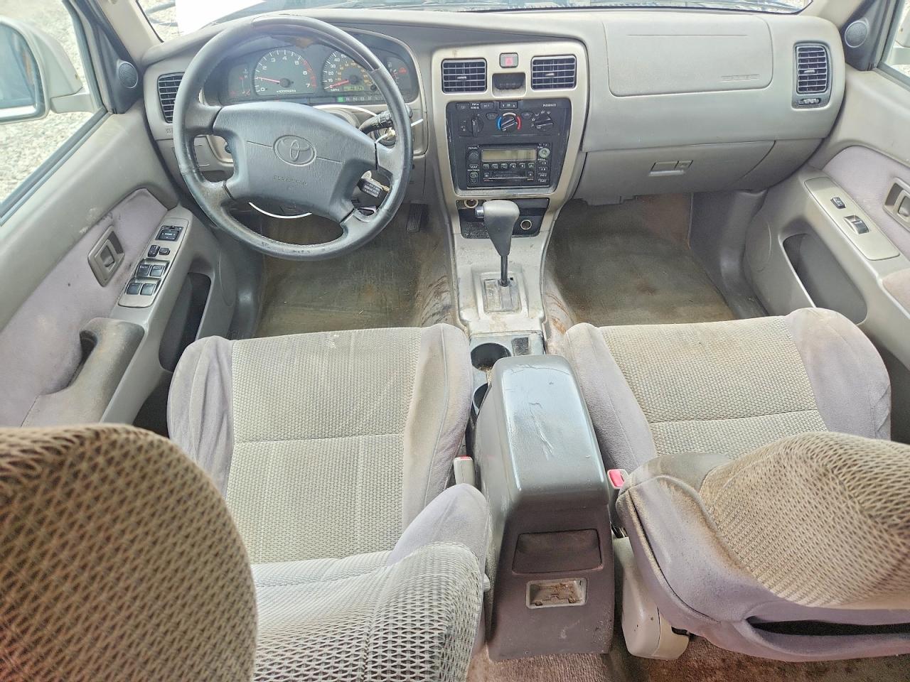 Toyota 4Runner Sr5