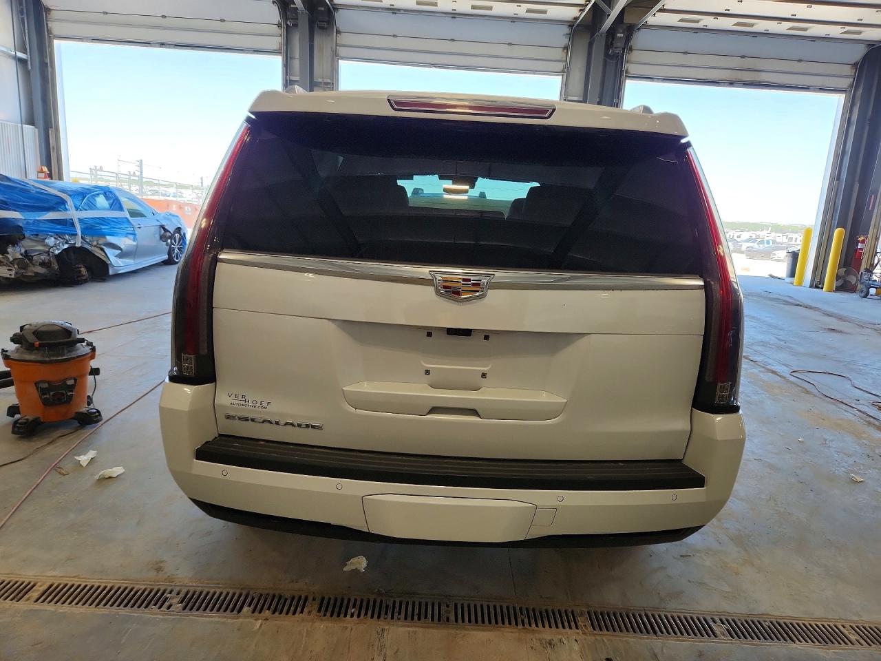 Cadillac Escalade Premium Luxury