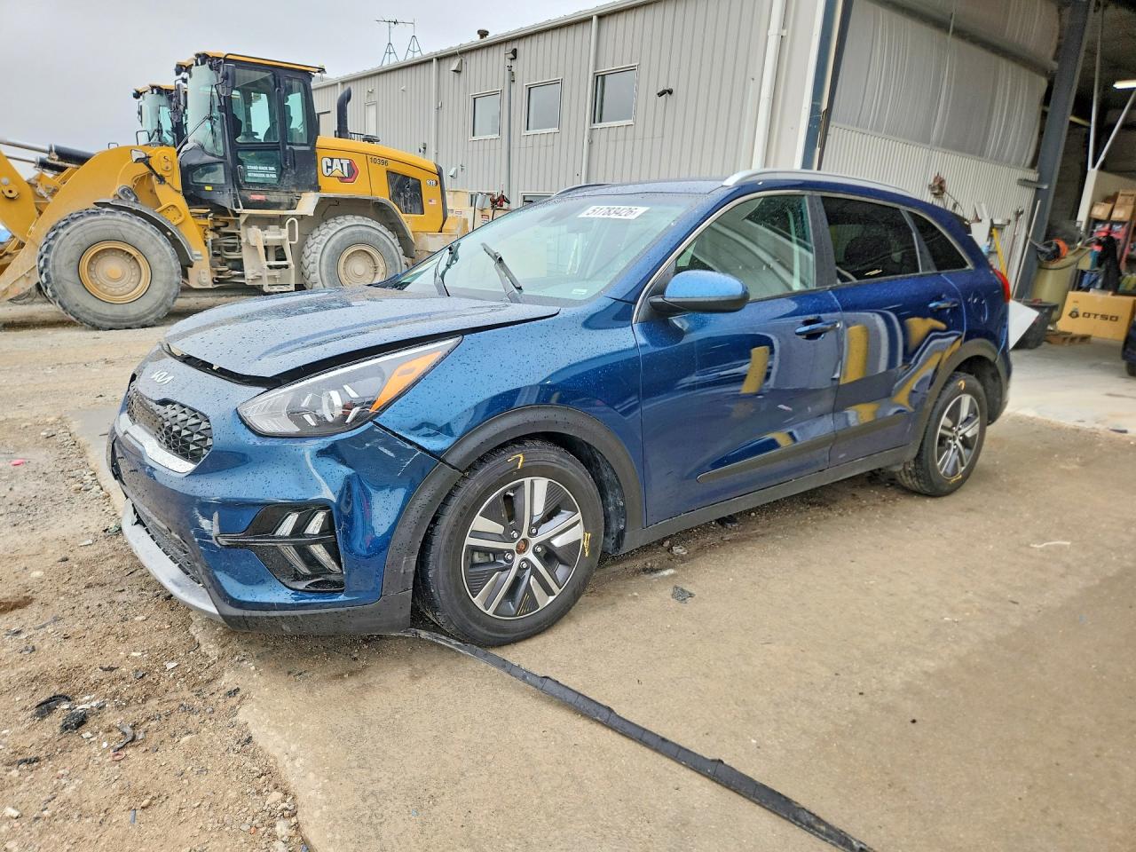 Salvage Kia Niro Image