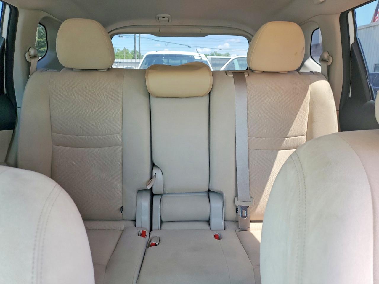 Nissan Rogue Sv