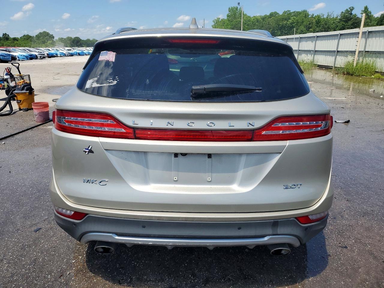 Lincoln MKC Premiere