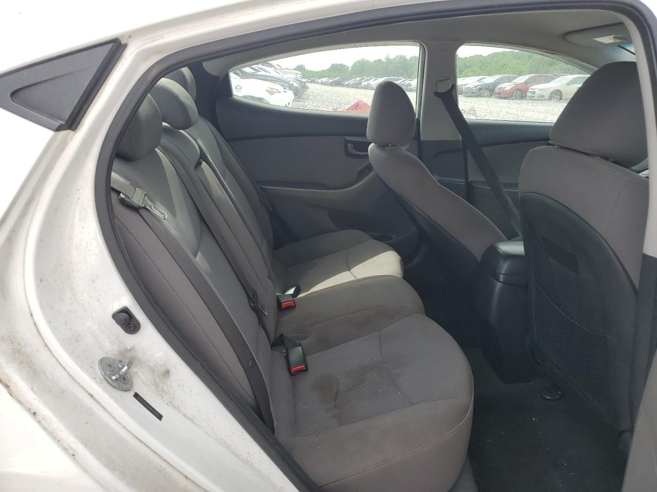 Hyundai ELANTRA Se