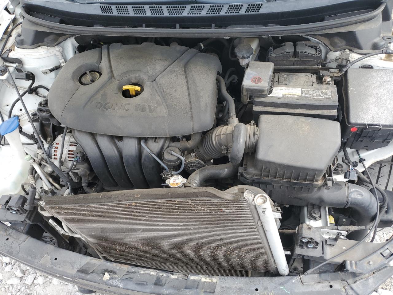 Hyundai ELANTRA Se