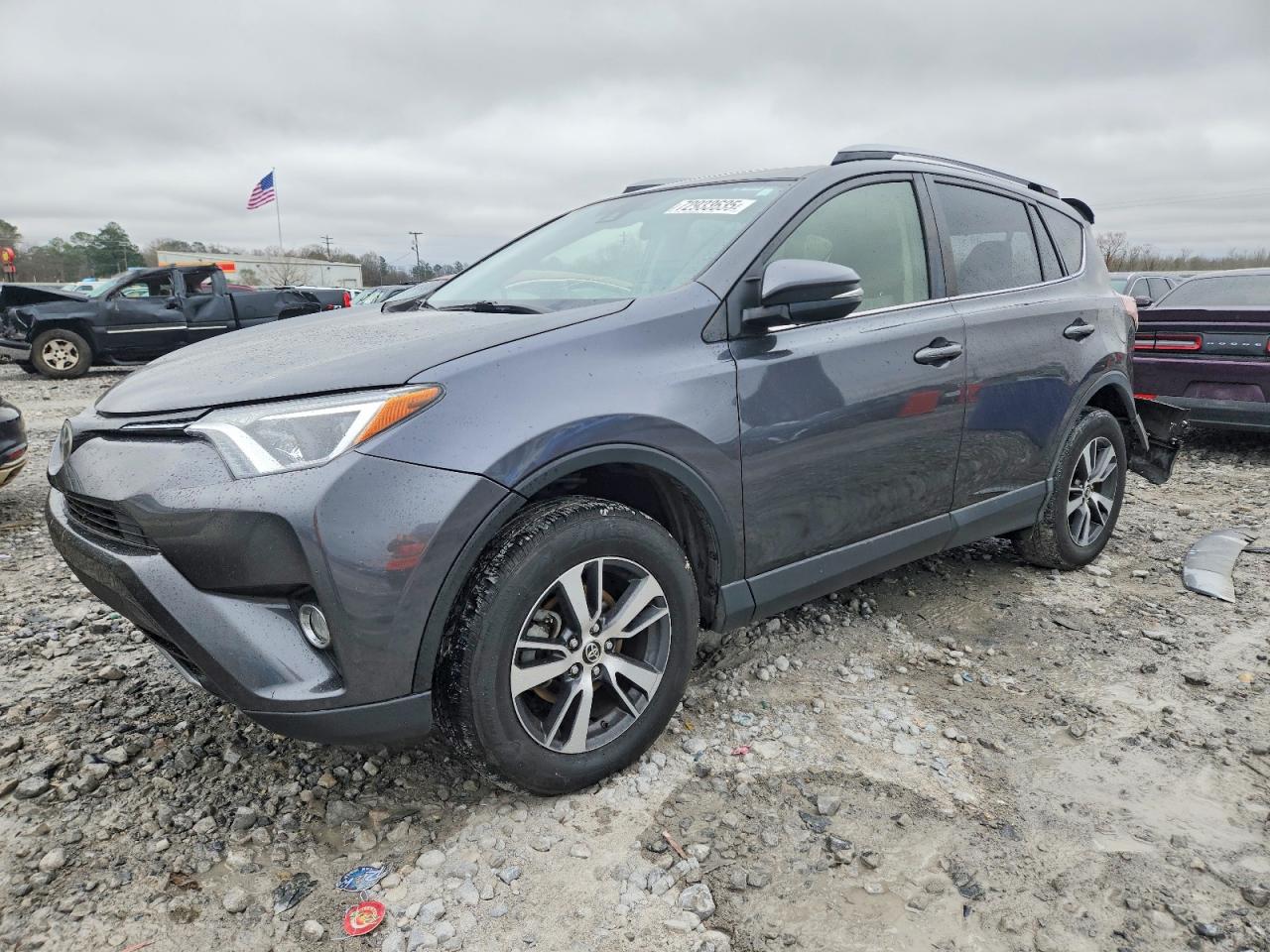 Salvage Toyota RAV4 Image