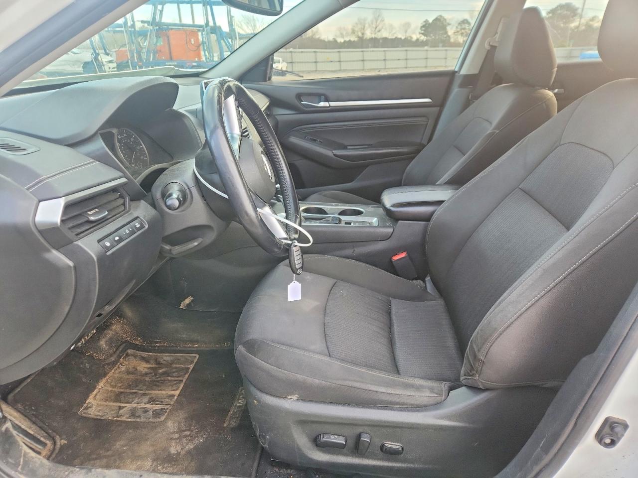 Nissan Altima Sv