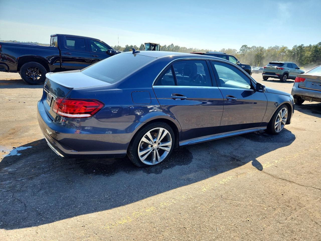 Mercedes-Benz E-Class 350