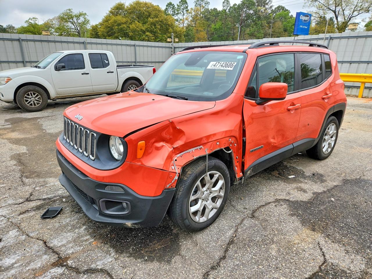 Salvage Jeep Renegade Image