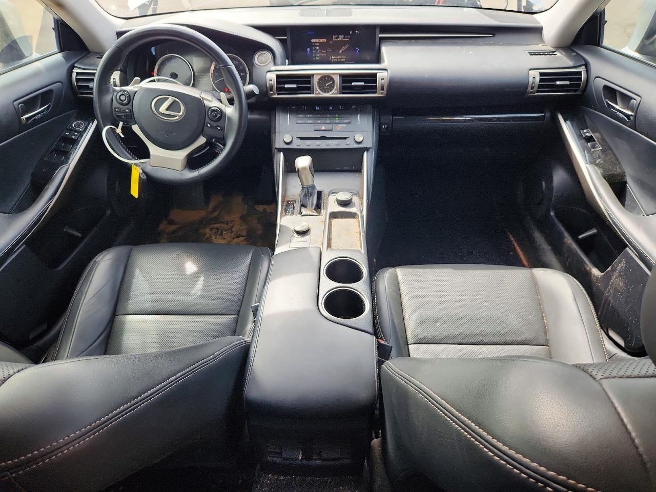 Lexus Is Base