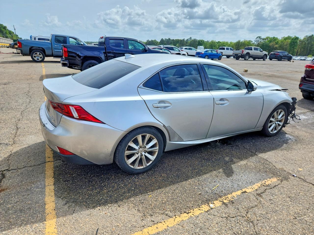 Lexus Is Base