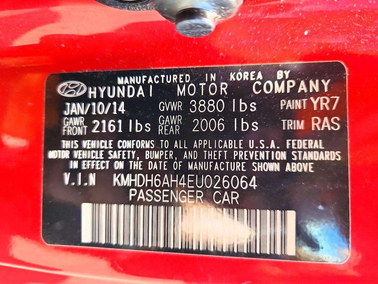 Hyundai ELANTRA Base