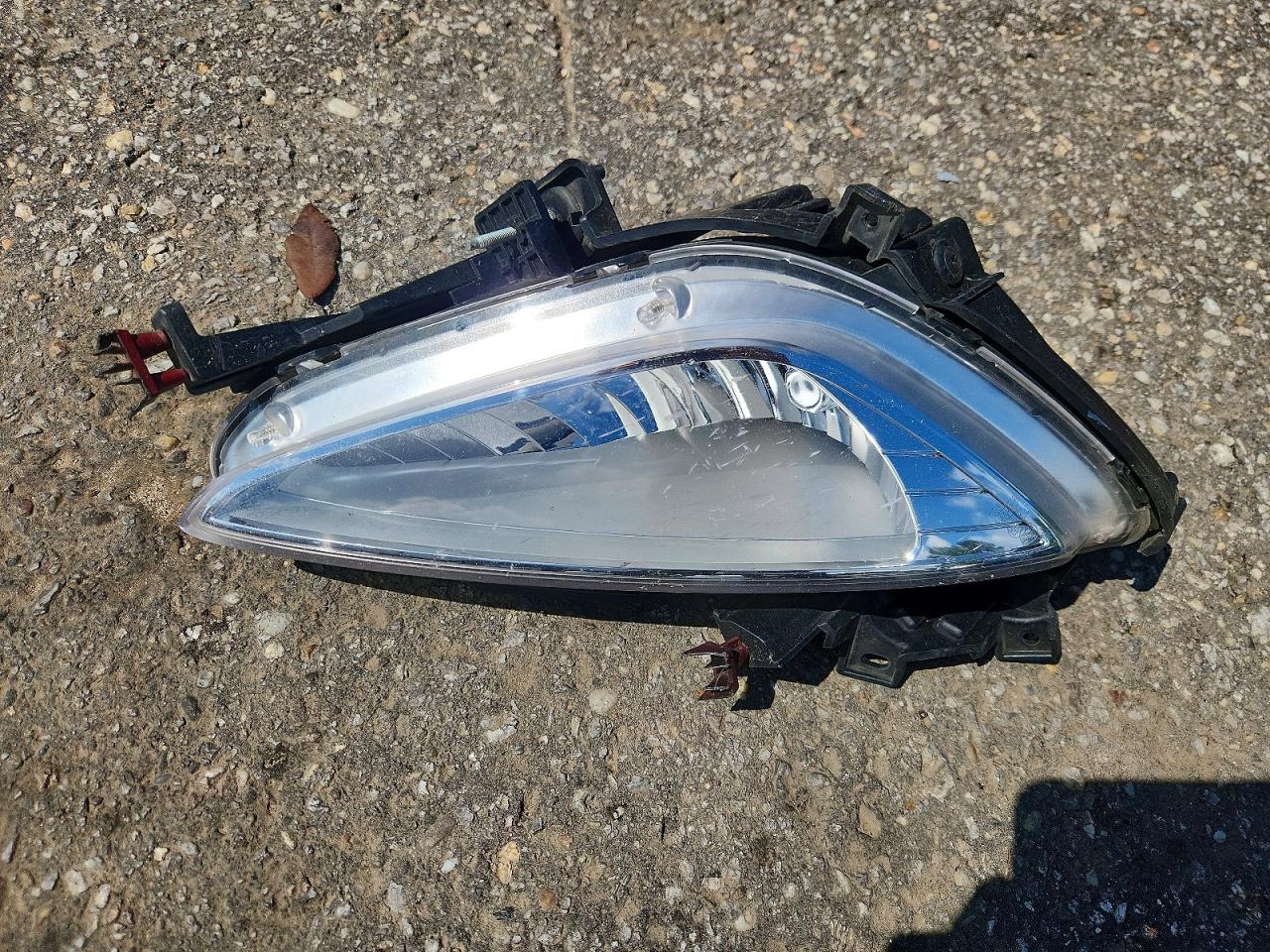 Hyundai ELANTRA Base