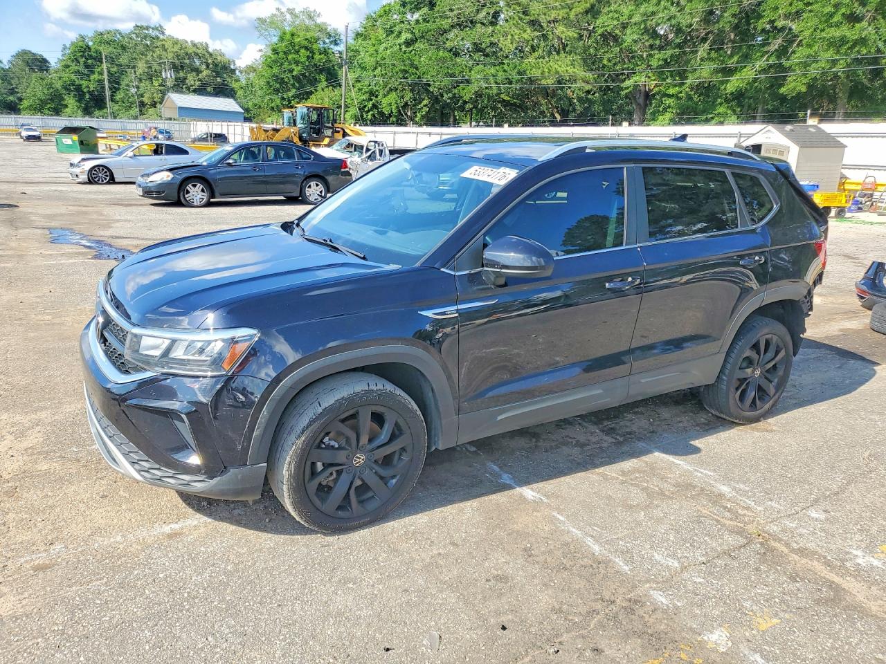 Salvage Volkswagen Taos Image