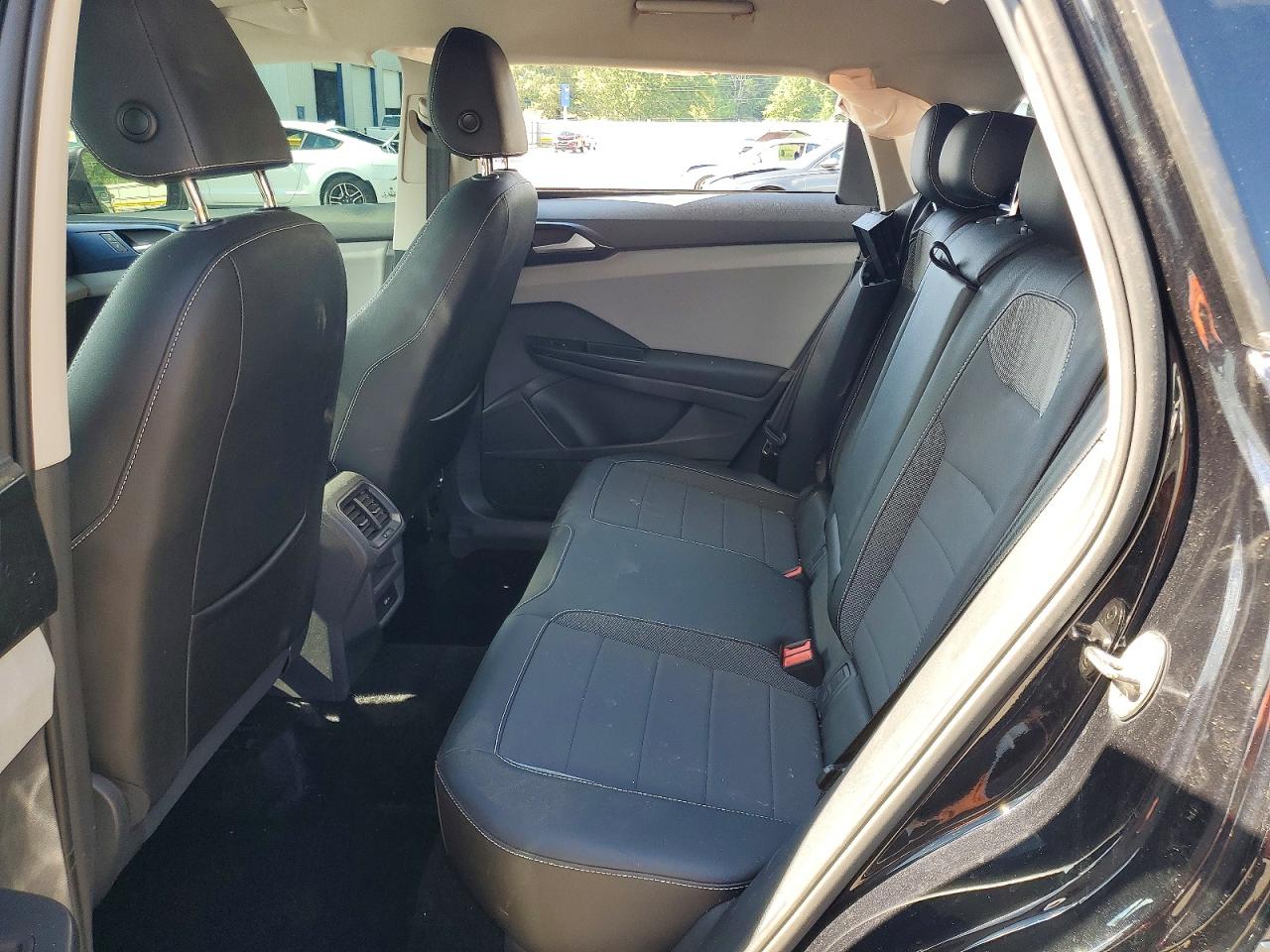 Volkswagen Taos Se
