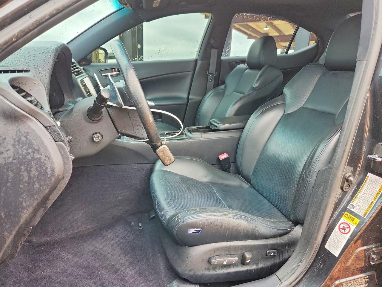 Lexus Is Base
