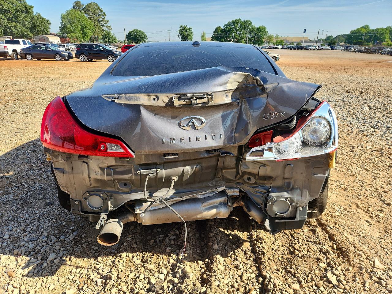 INFINITI G37x