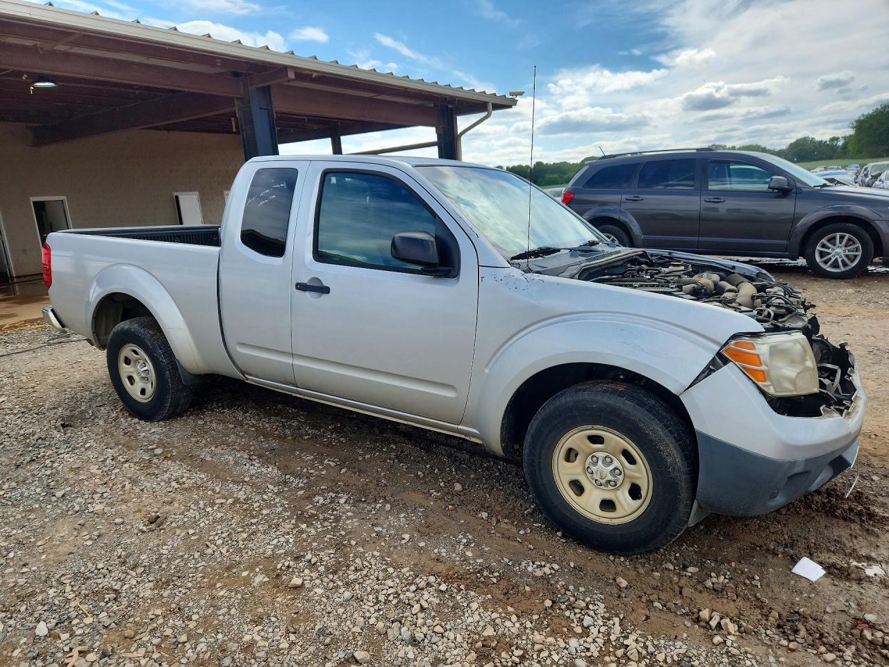 Nissan Frontier S