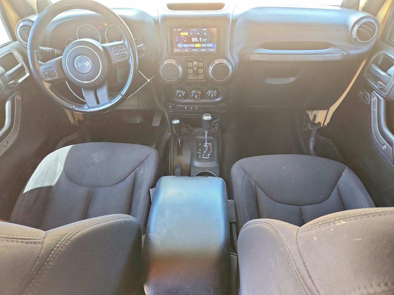 Jeep Wrangler Sport