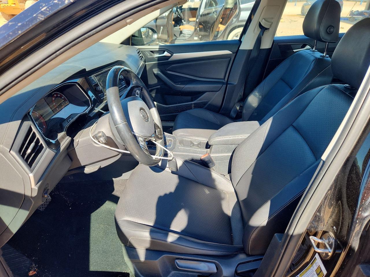 Volkswagen Jetta S