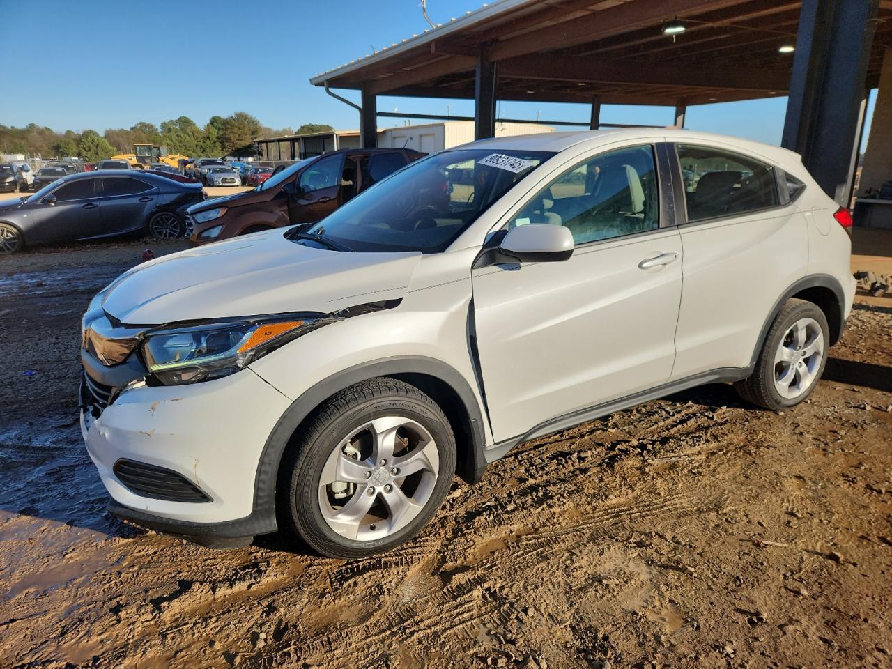 Salvage Honda HR-V Image