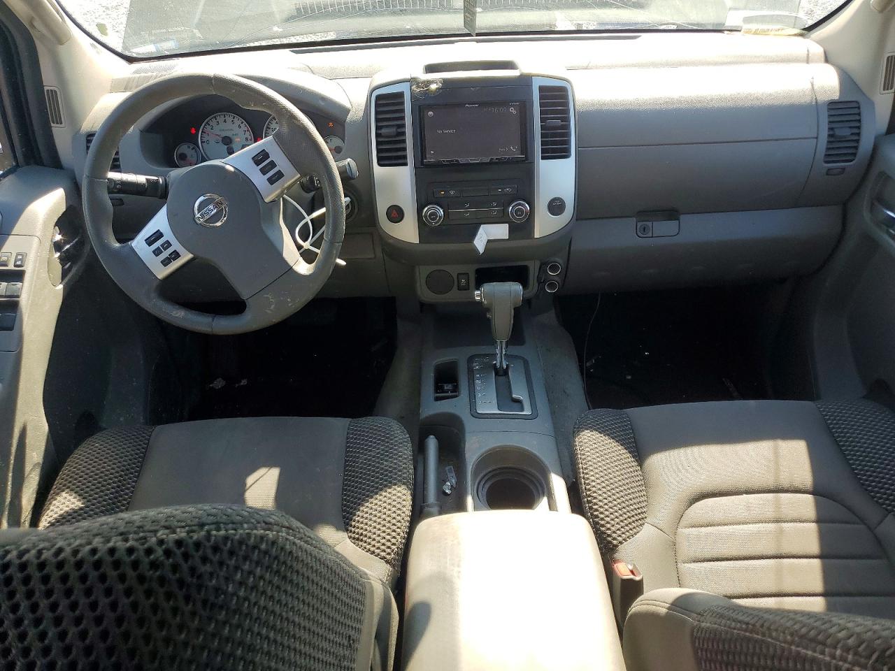 Nissan Frontier Desert Runner