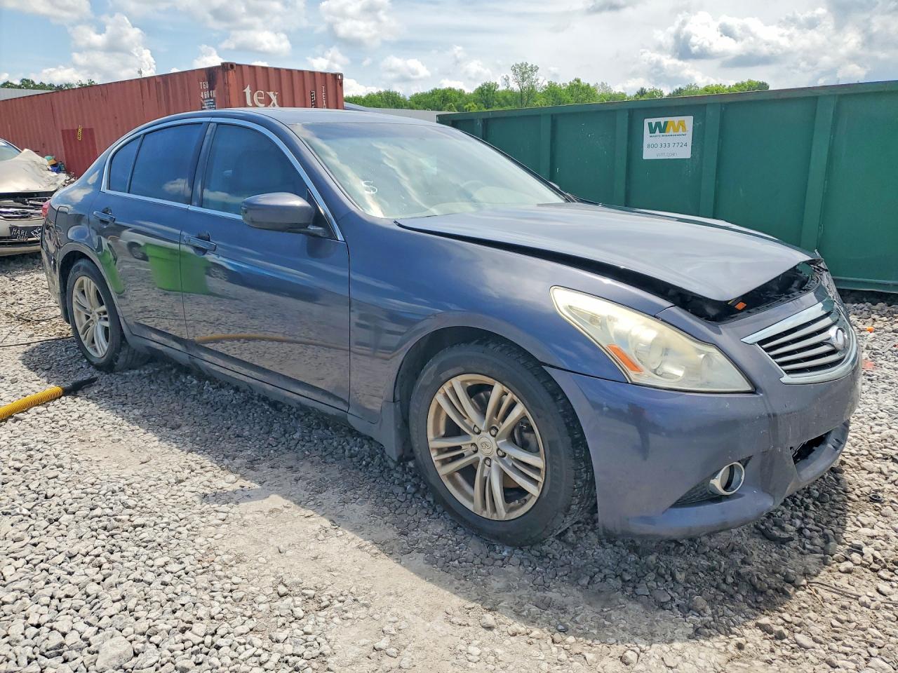 INFINITI G37 Base