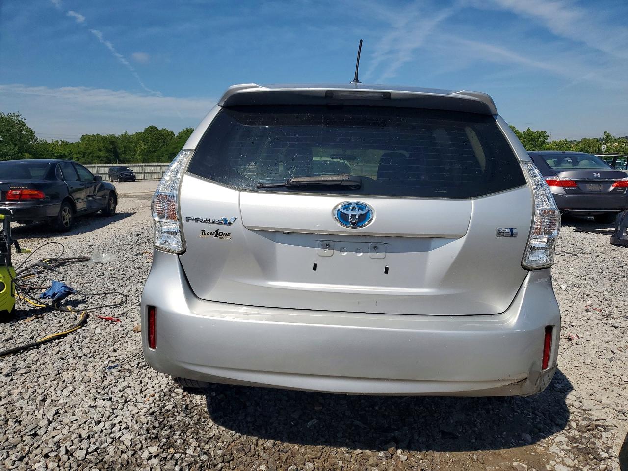 Toyota Prius Three
