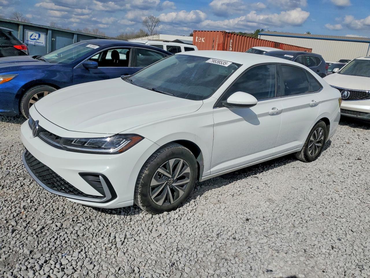 Salvage Volkswagen Jetta Image