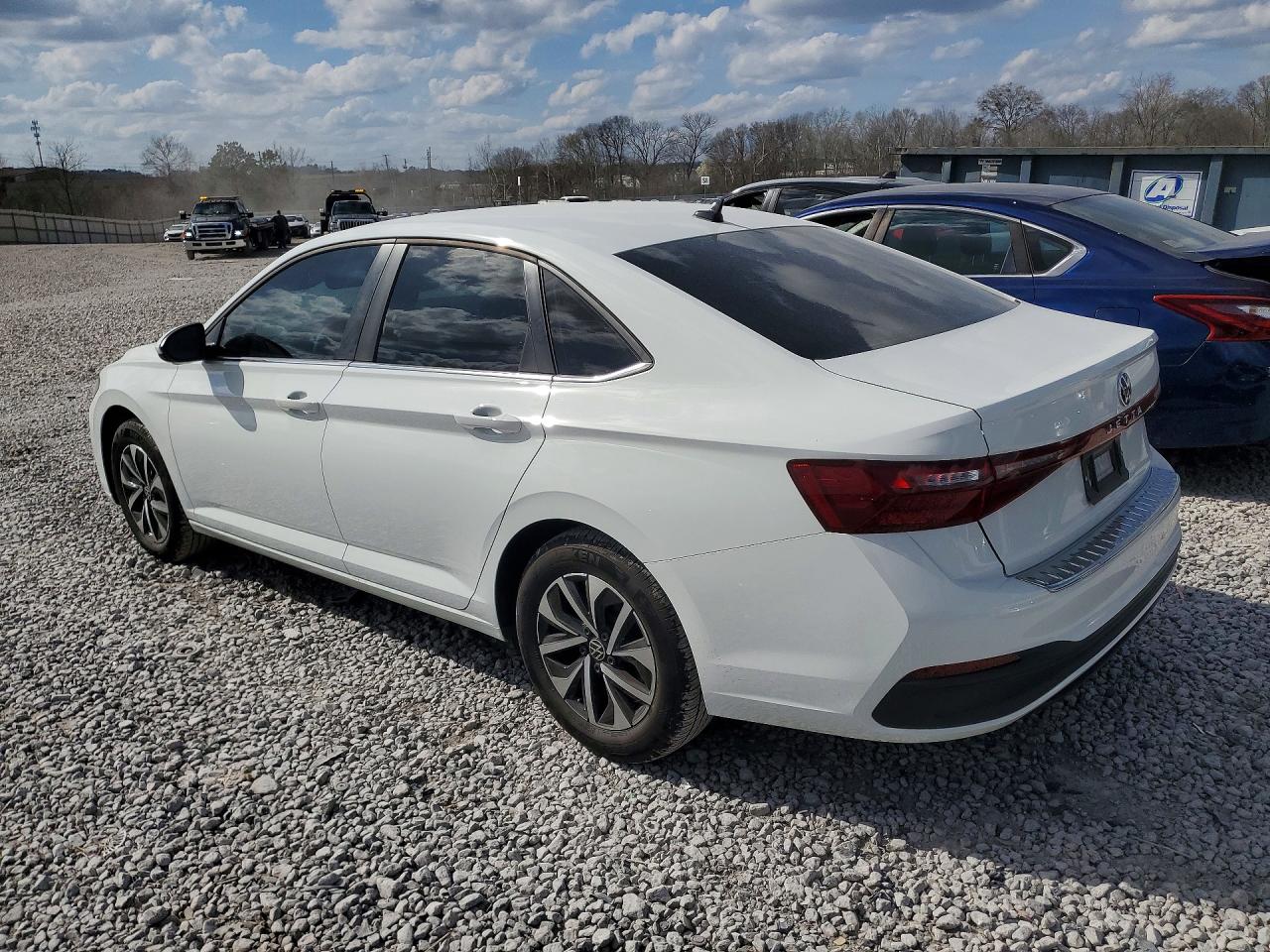Volkswagen Jetta S