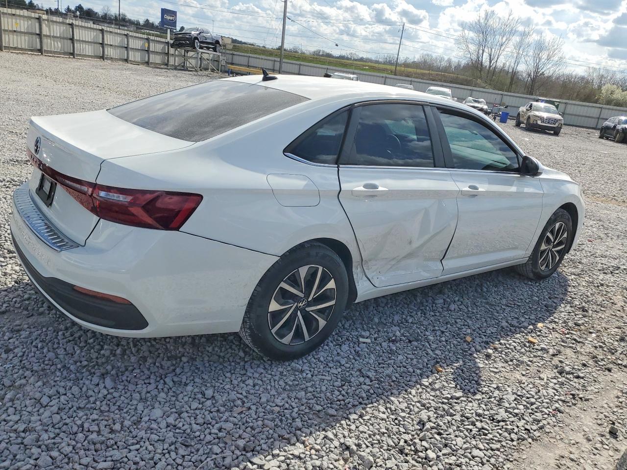 Volkswagen Jetta S