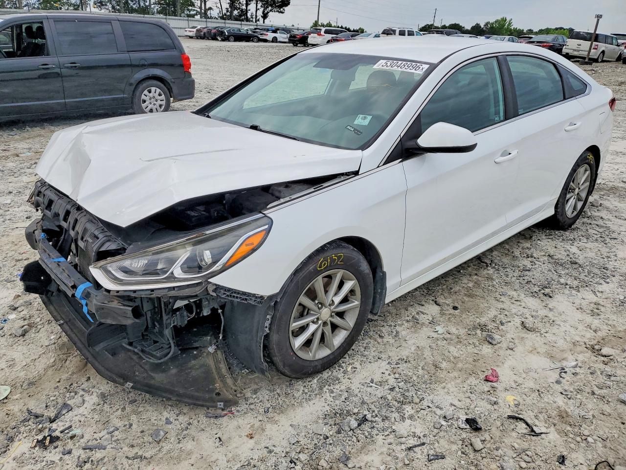 Salvage Hyundai SONATA Image