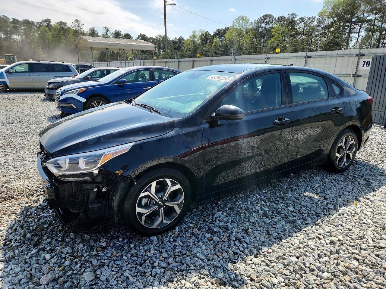 Salvage Kia Forte Image