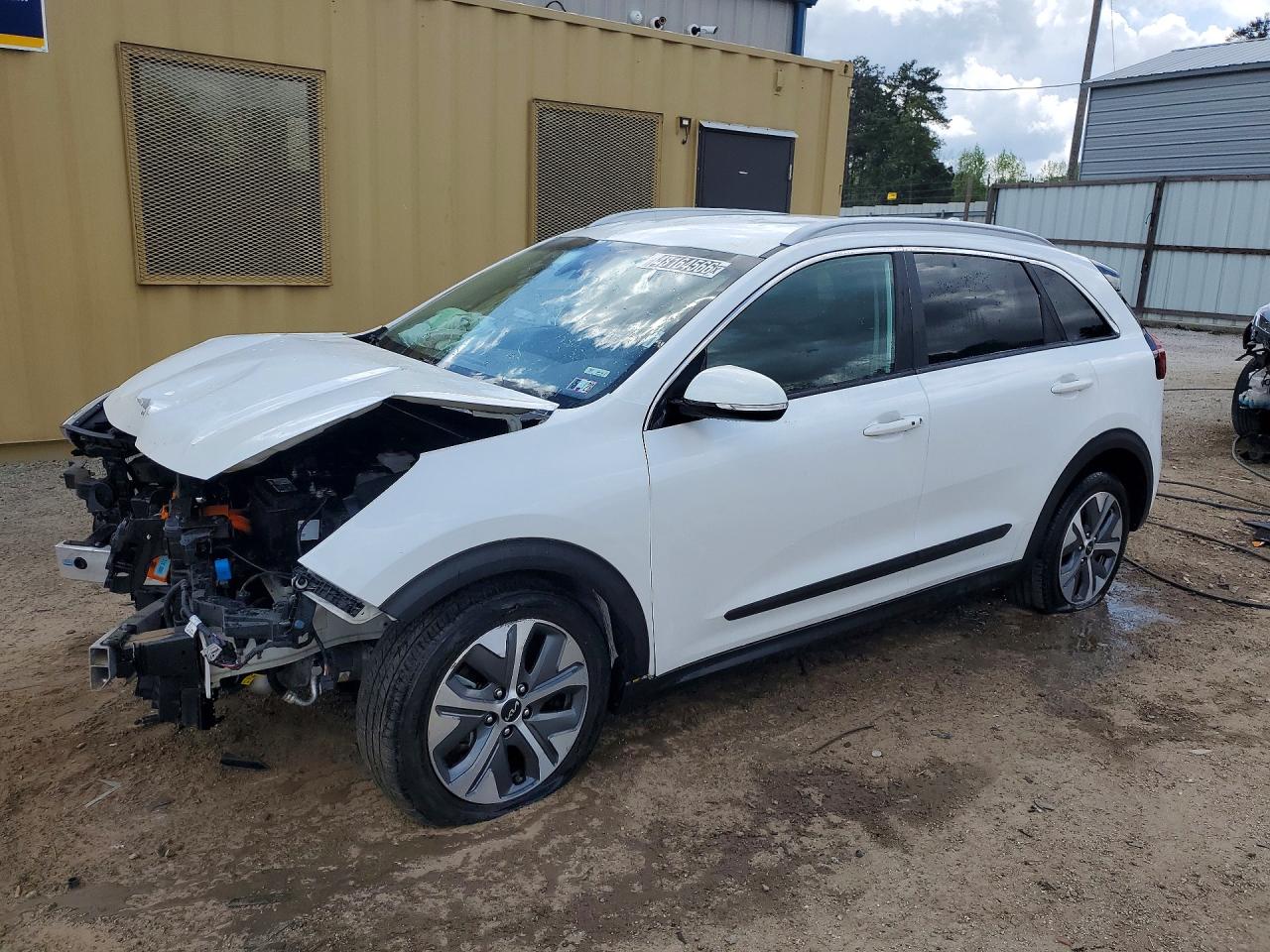 Salvage Kia Other Image