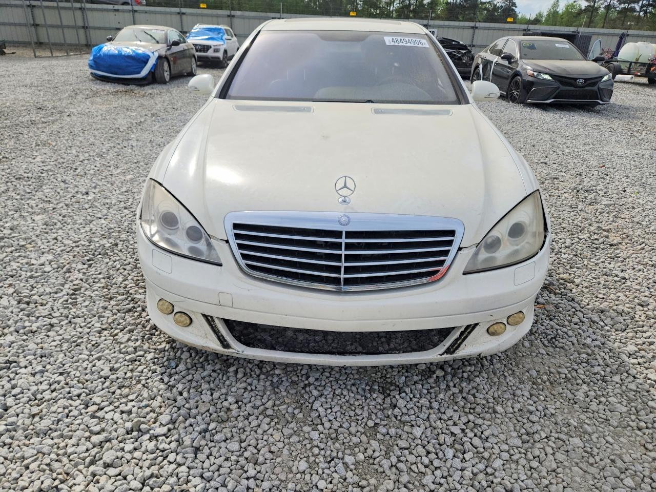 Mercedes-Benz S-Class 550