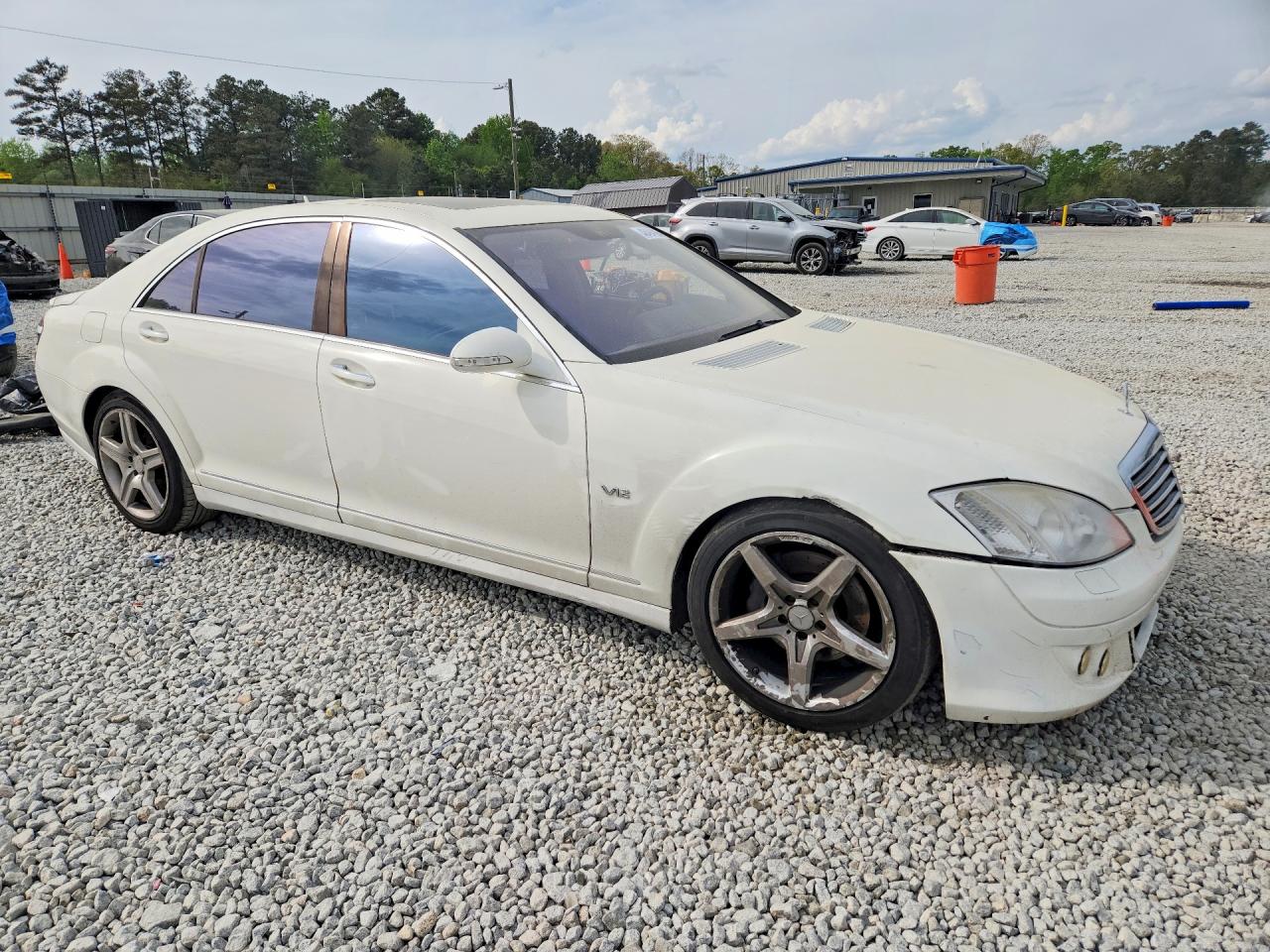 Mercedes-Benz S-Class 550