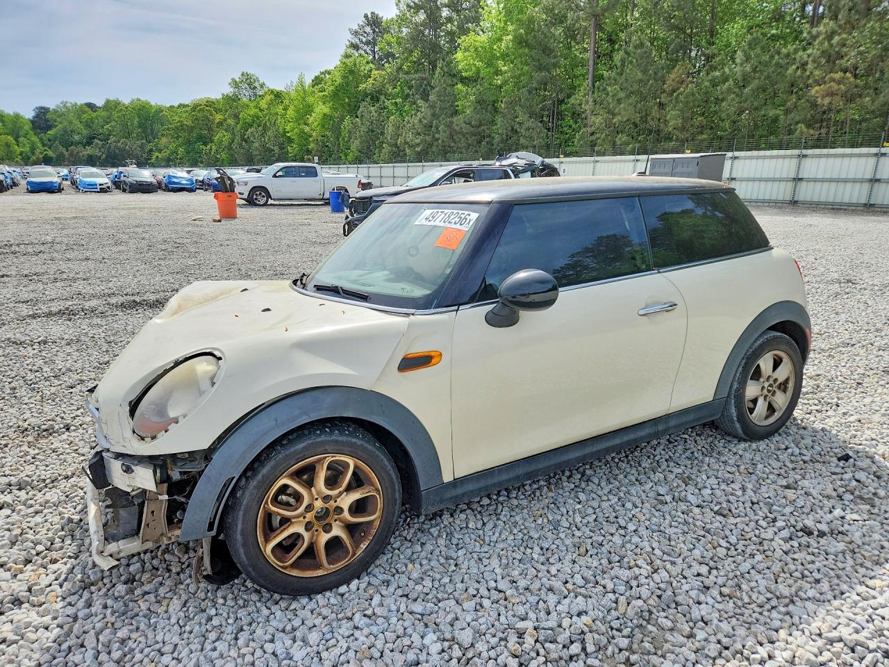 Salvage MINI Cooper Image