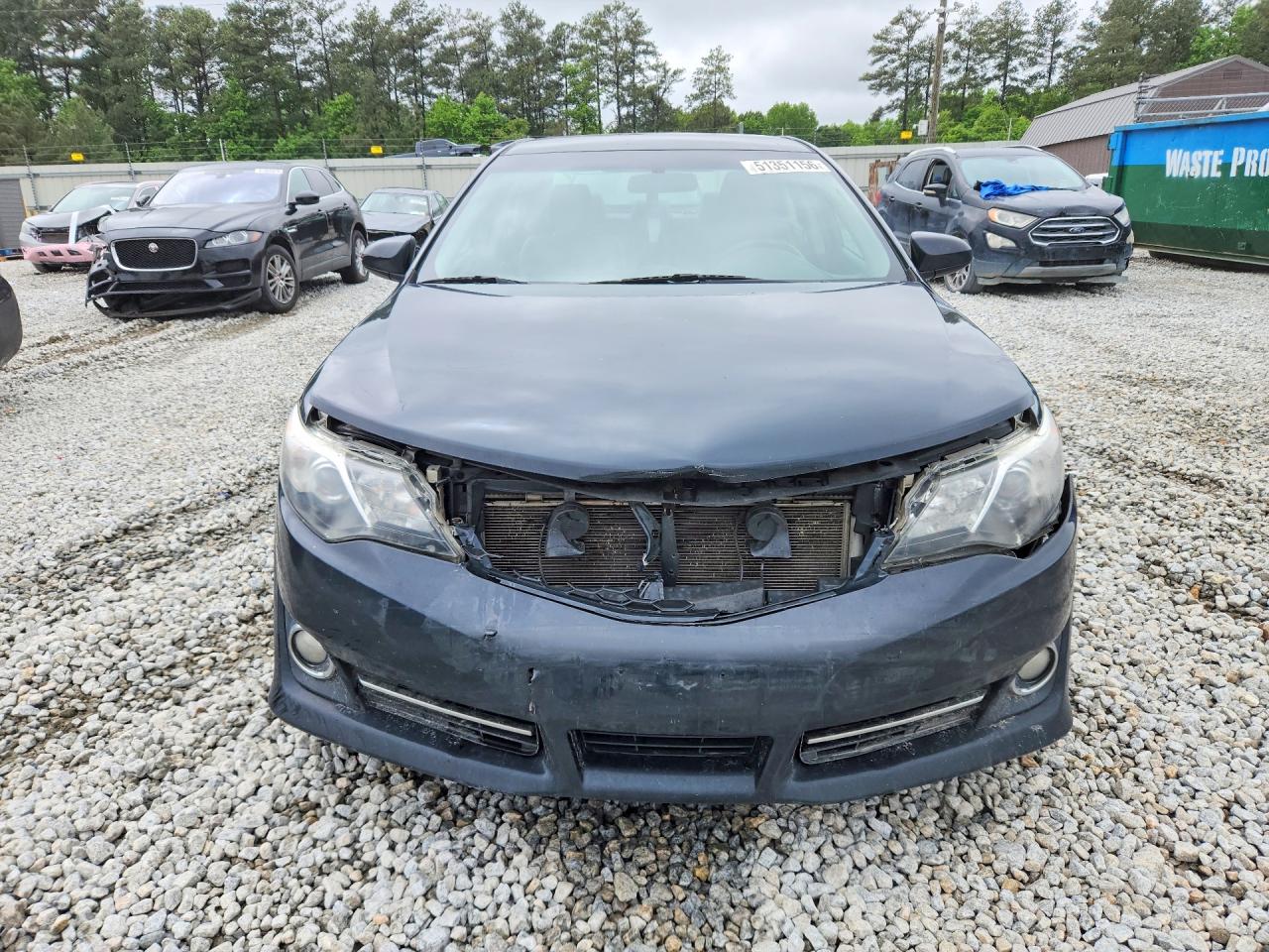 Toyota Camry Se
