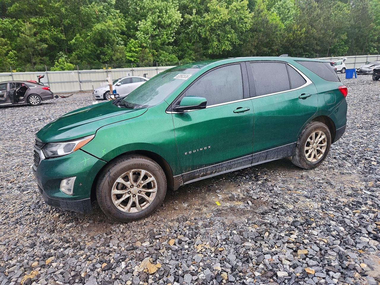 Salvage Chevrolet Equinox Image