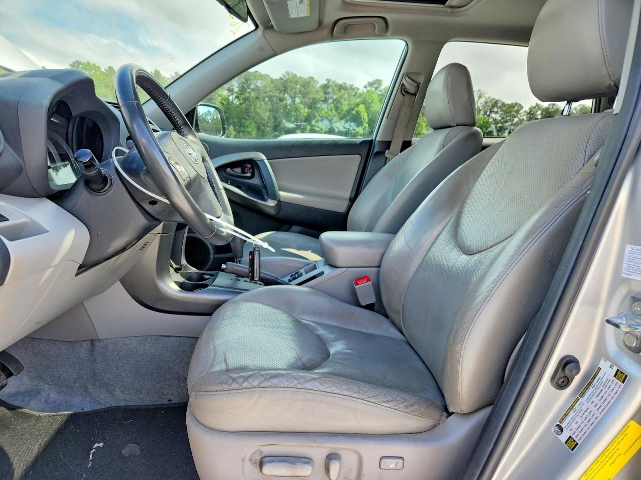 Toyota RAV4 Limited