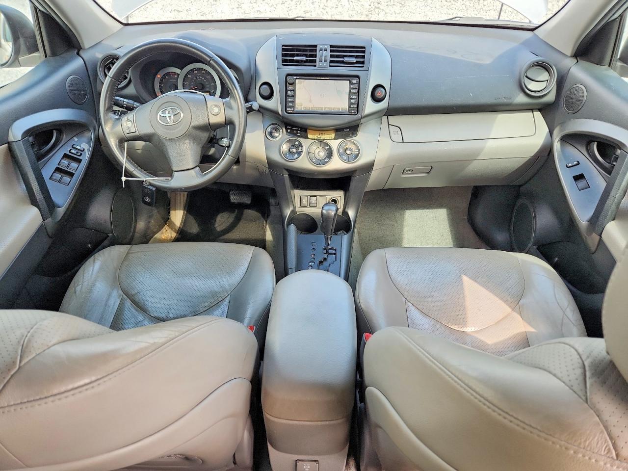 Toyota RAV4 Limited