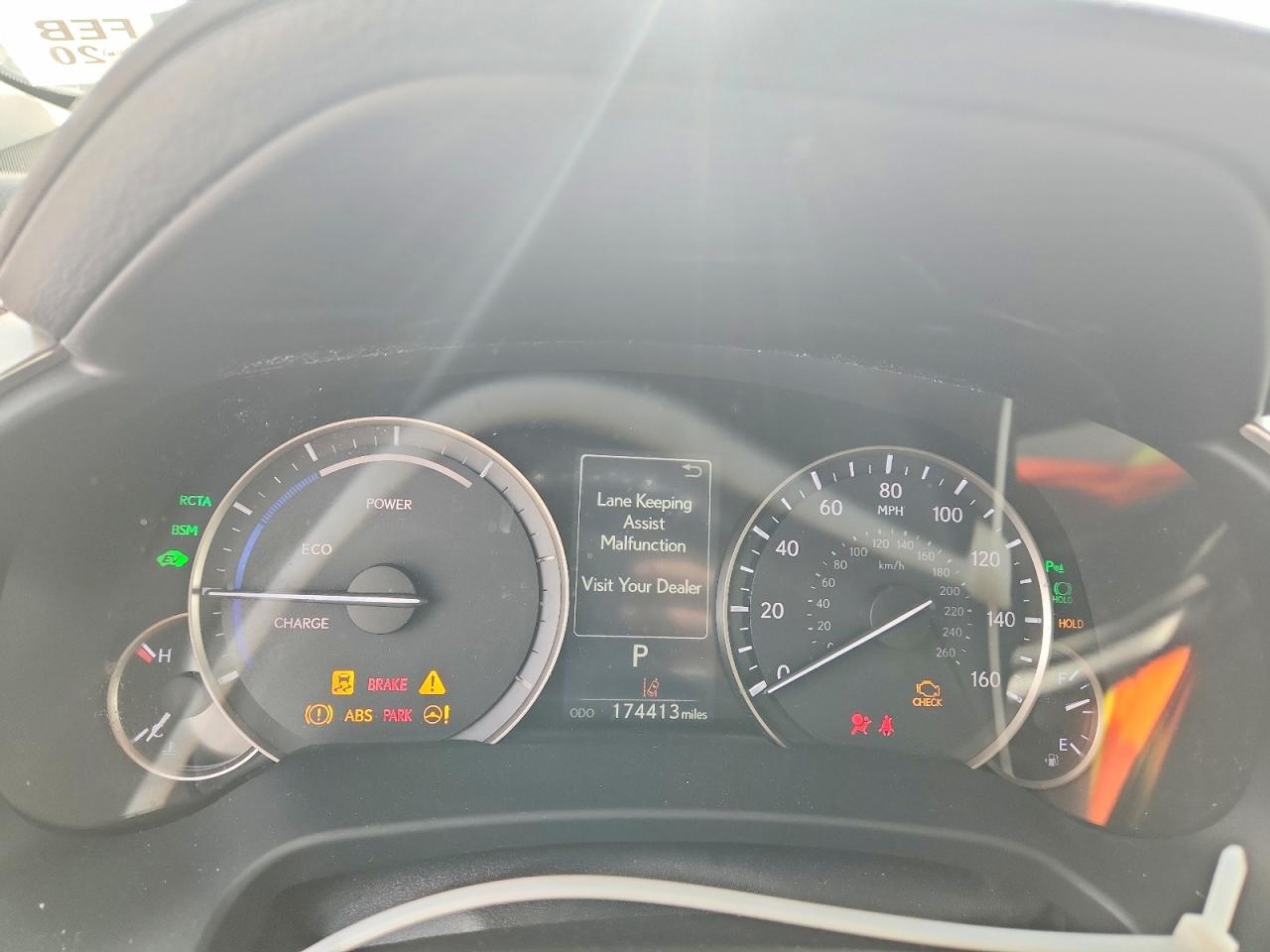 Lexus RX Base