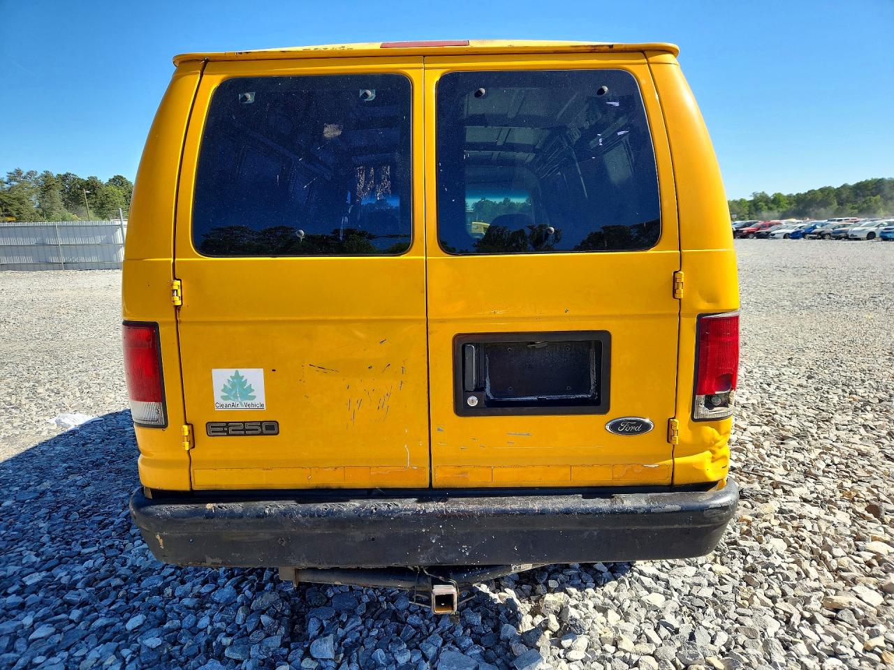 Ford E-250