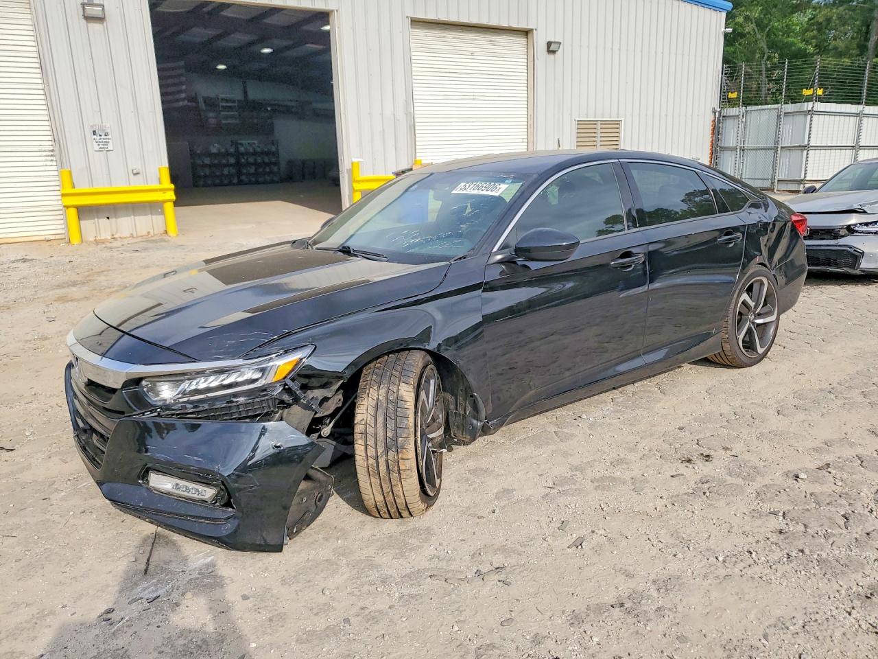 Salvage Honda Accord Image