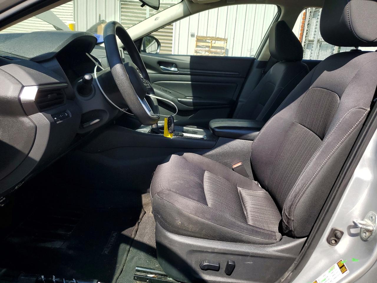 Nissan Altima S